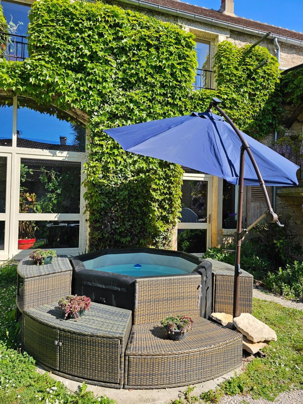 La Cote Monsieur Guest House Sanvigne Exterior photo
