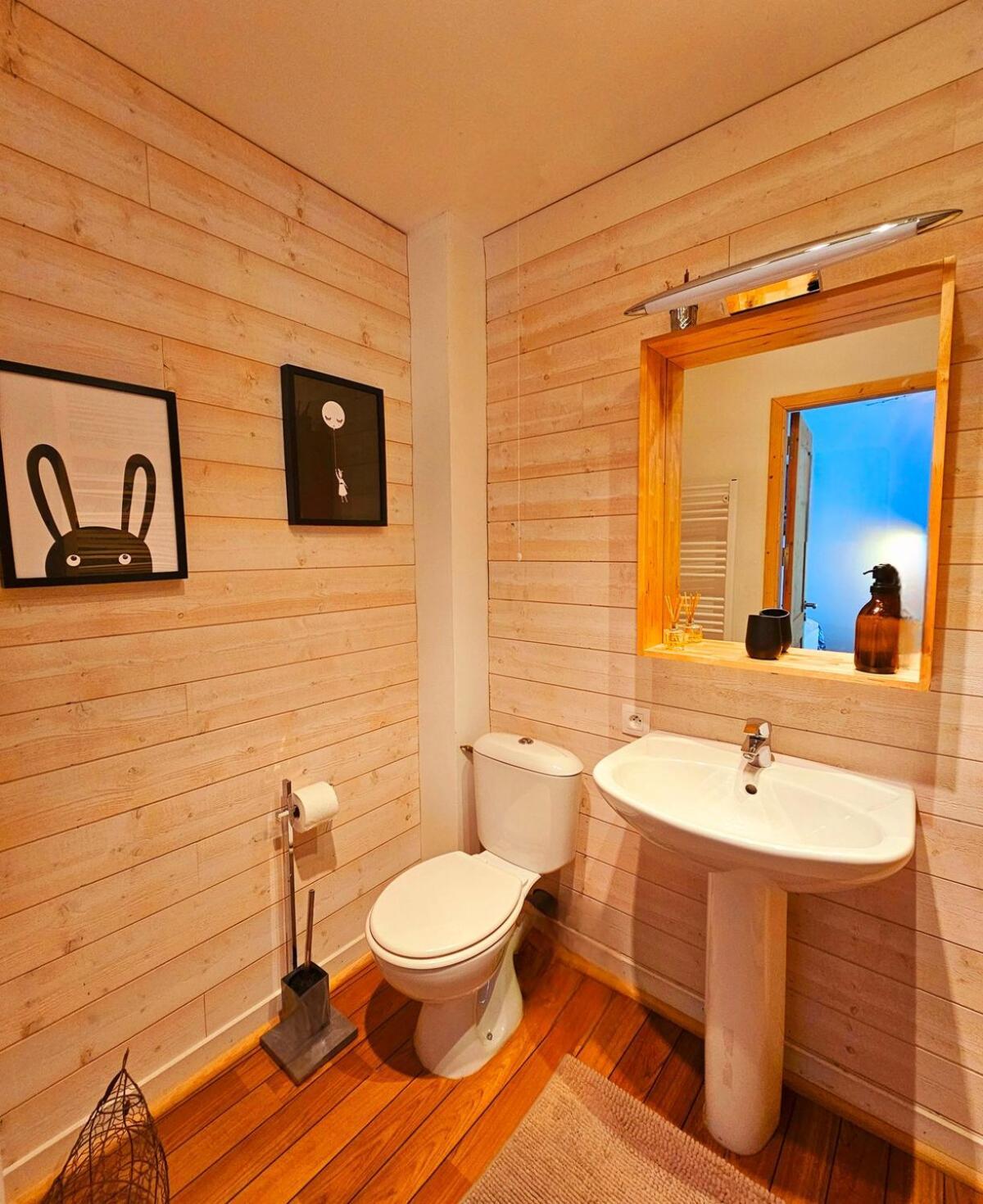 La Cote Monsieur Guest House Sanvigne Exterior photo